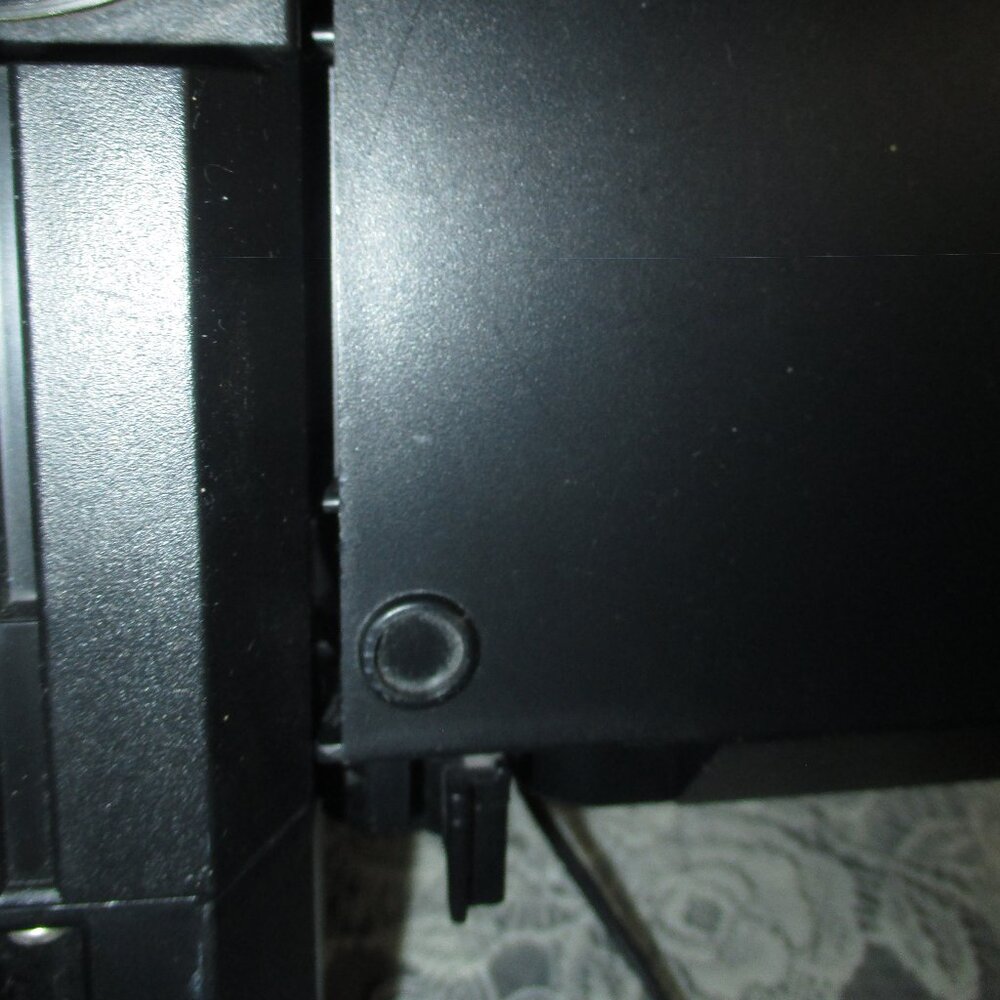 JVC Portable Component System/PC-V77 - Picture 15 of 16